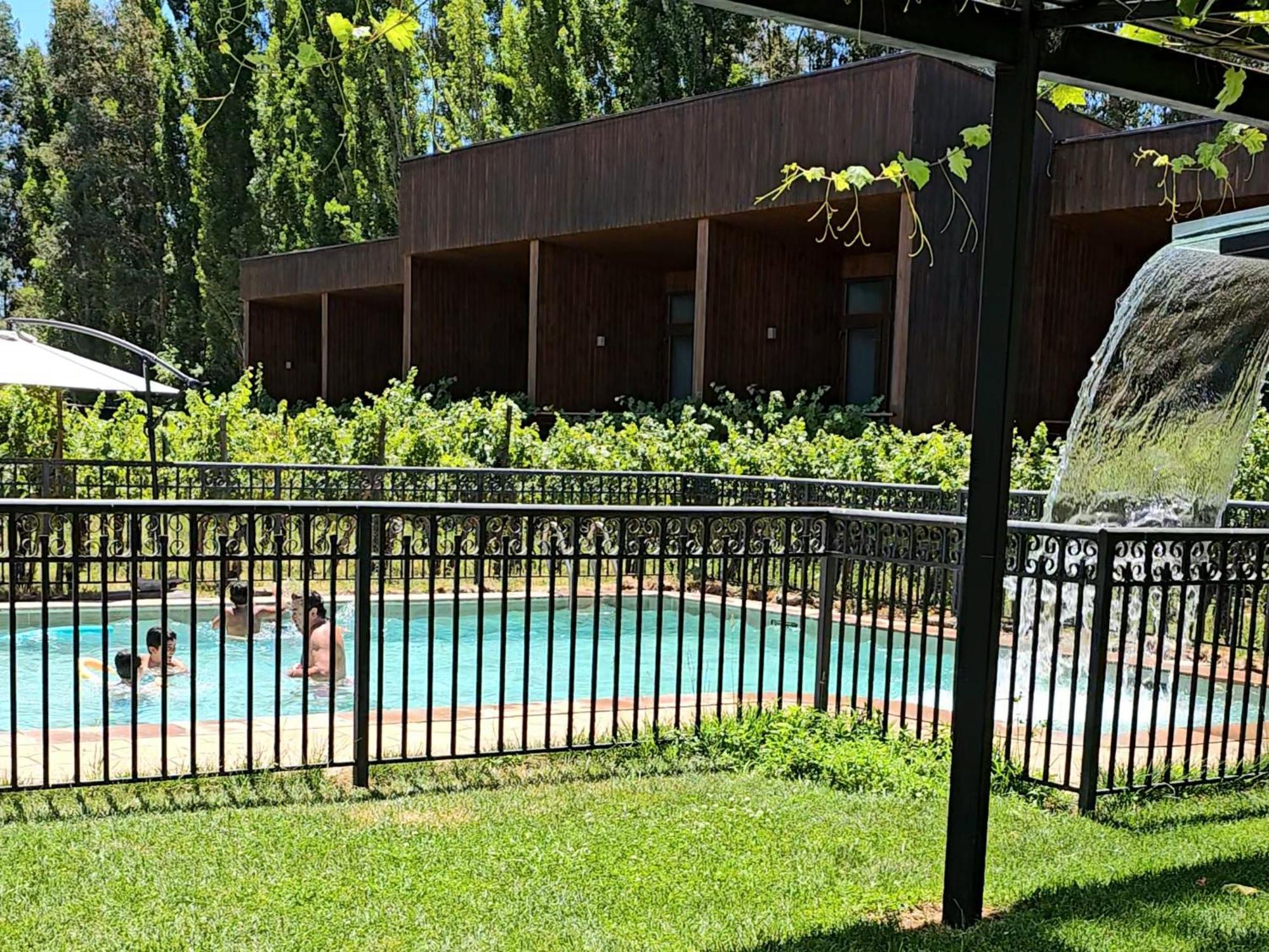 Hotel Parronales Санта-Крус Экстерьер фото